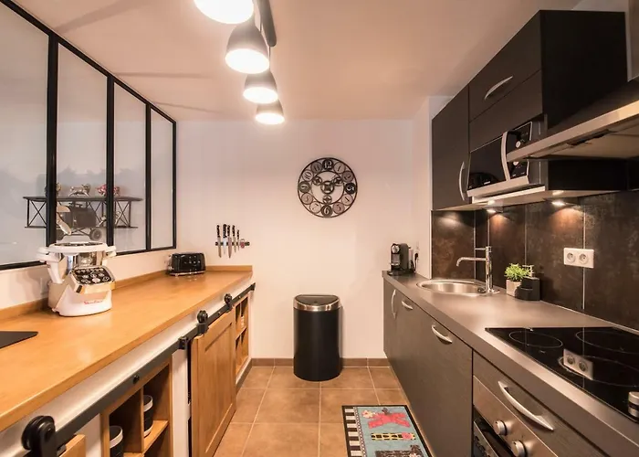 アパート T4 8 Personnes De Grand Standing Classe 4 Etoiles En Plein Centre De Lary Soulan *