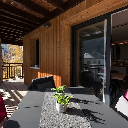 Apartment T4 8 Personnes De Grand Standing Classe 4 Etoiles En Plein Centre De Lary Soulan Saint-Lary-Soulan